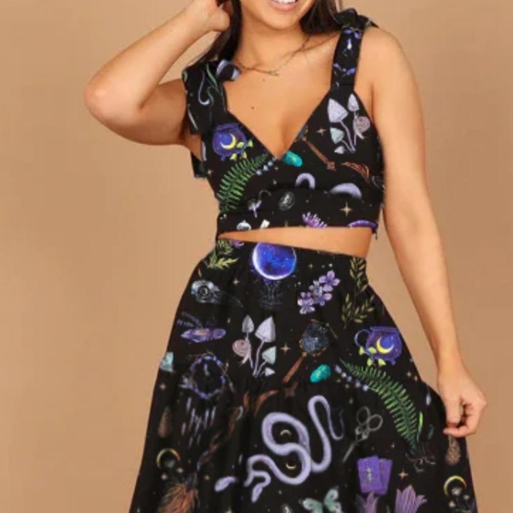 Brand New Coramoon Witchery Snake Amethyst Printed Tie-Shoulder TOP ONLY